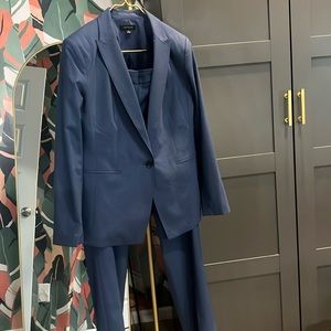 Ann Taylor Lightweight Blazer.